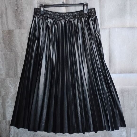 Sincerely Jules Faux Leather Pleated Maxi Dress Size XL - Picture 3 of 5